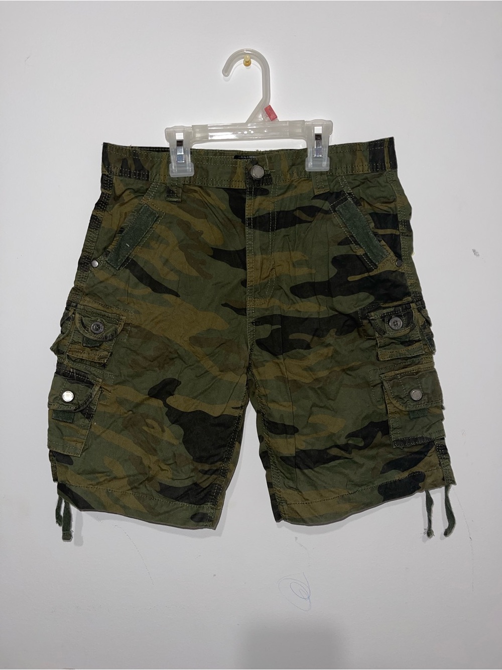 Men's Camouflage Cargo Shorts - Green Camo